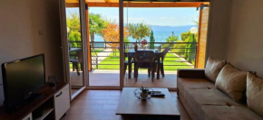 Lake House PARADISE